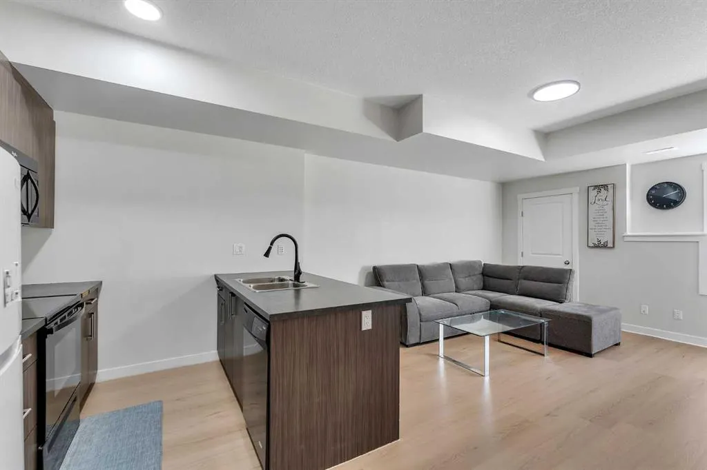 300 Marina Drive, #198