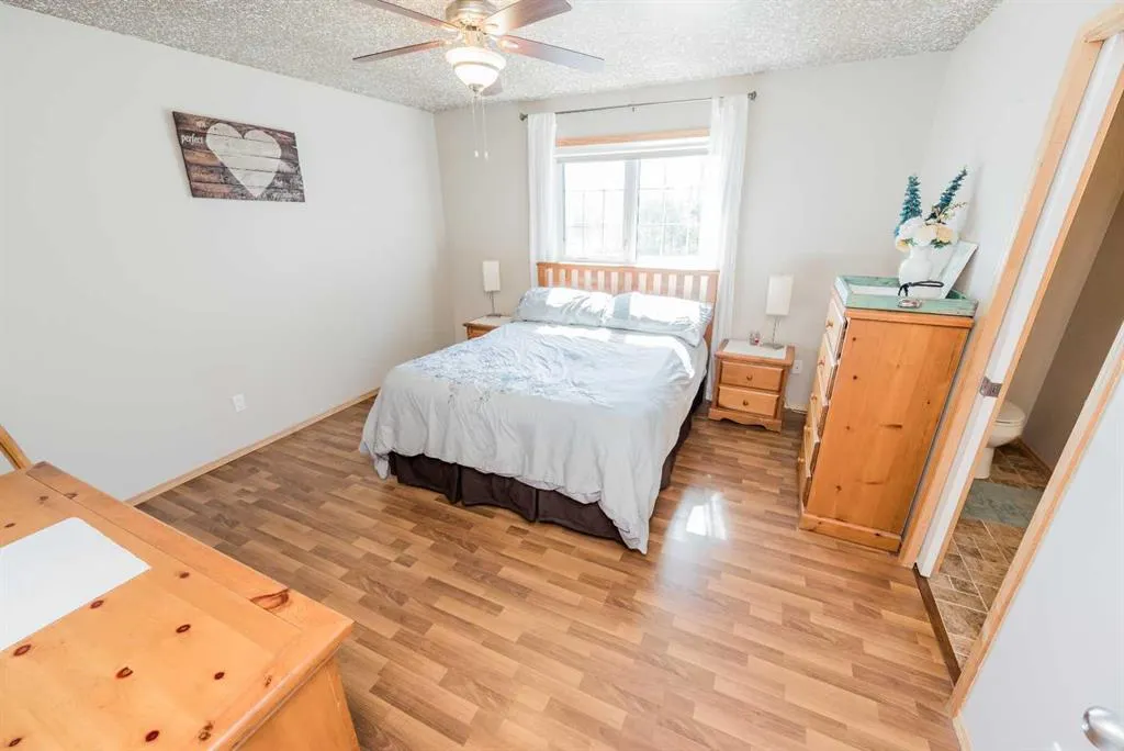 734082B Range  Road 51