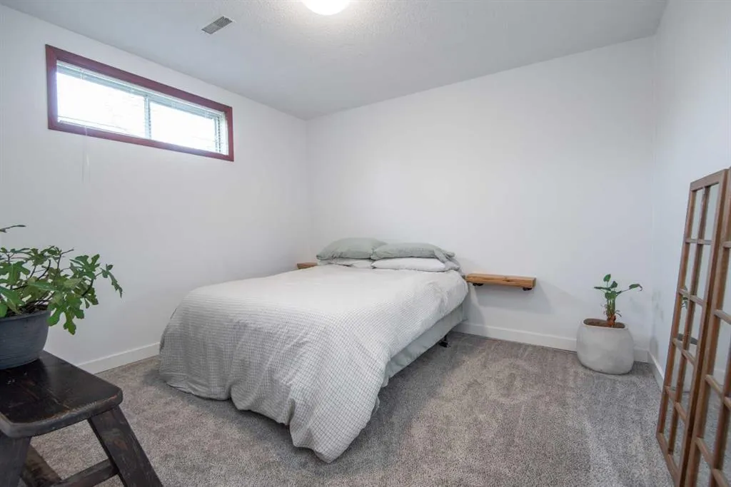 21 Gilbert Crescent