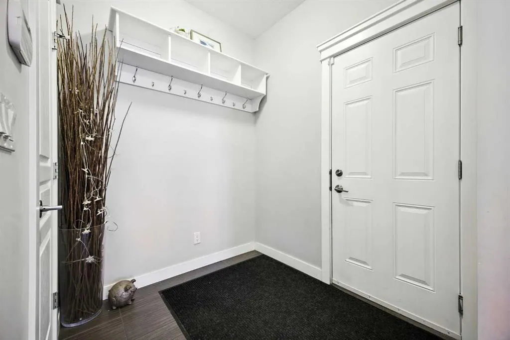 243 Evansfield Way NW