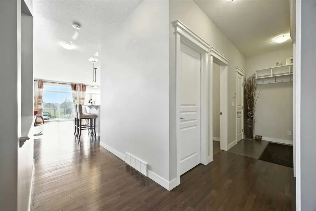 243 Evansfield Way NW