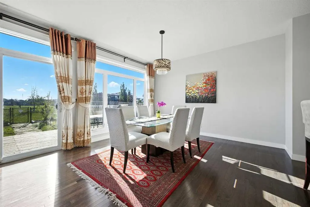 243 Evansfield Way NW
