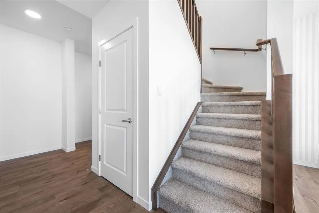 137 Clearwater Terrace