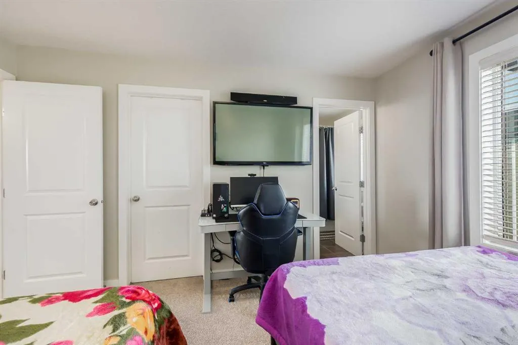 333 Taralake Way NE, #5113