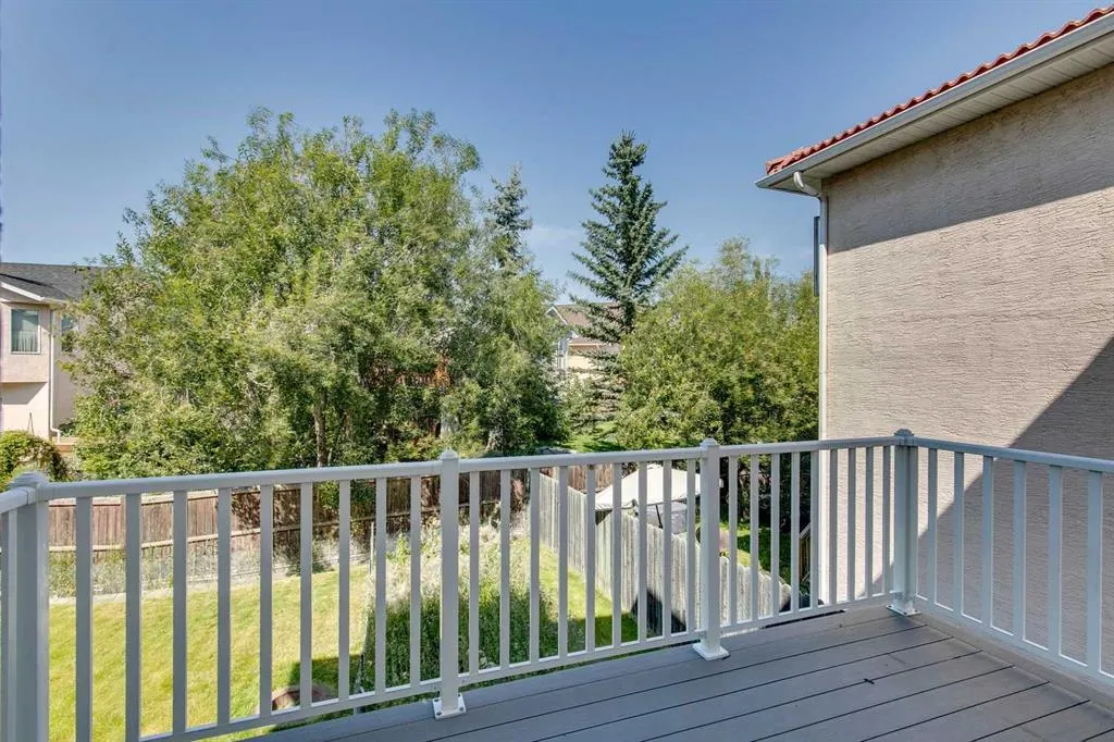 164 Edgebrook Rise NW