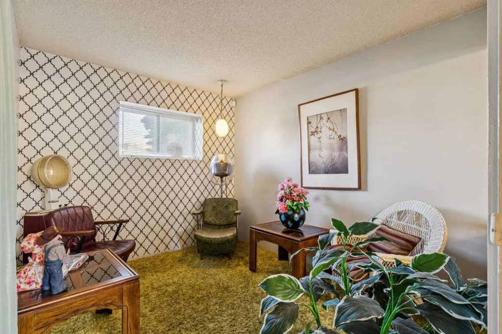 483 Cedarpark Drive SW
