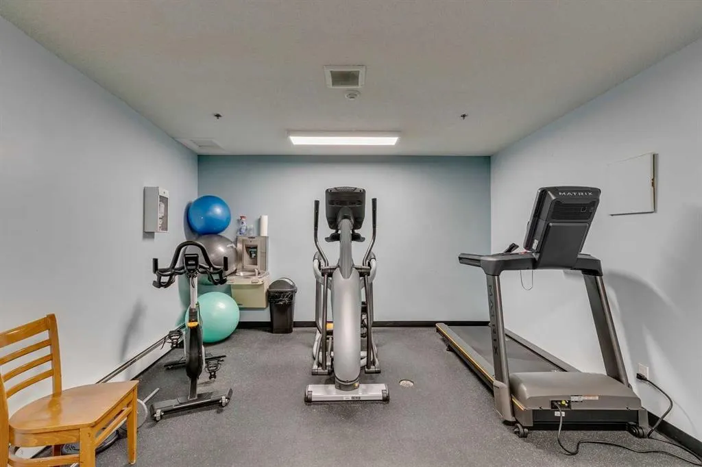 540 18 Avenue SW, #106