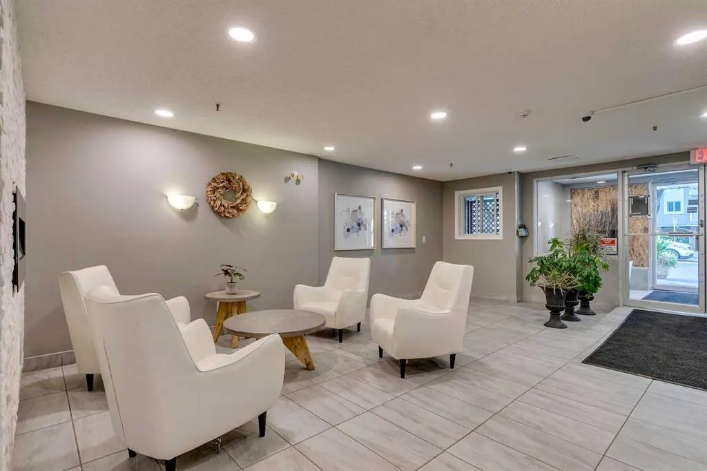 540 18 Avenue SW, #106