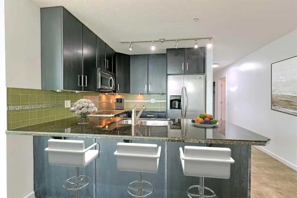 1410 1 Street SE, #601