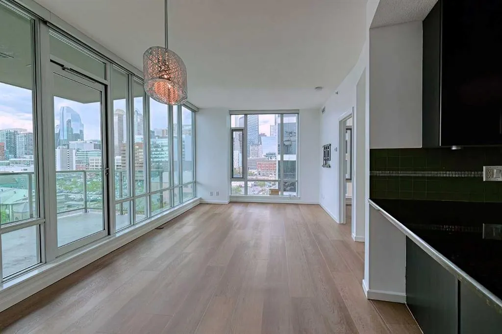 1410 1 Street SE, #601