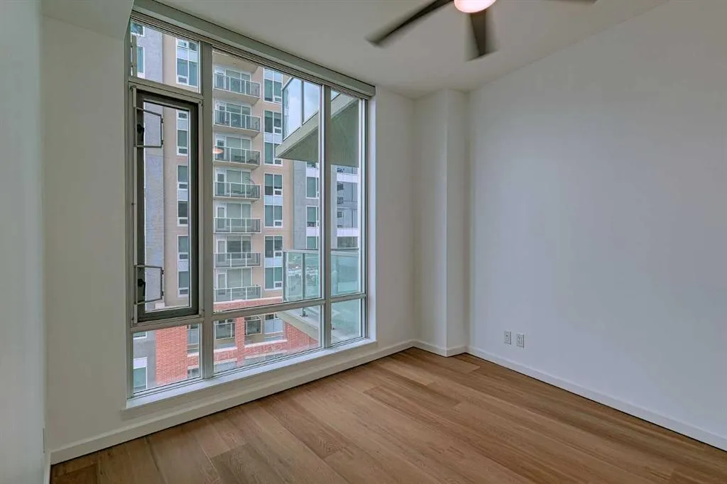 1410 1 Street SE, #601