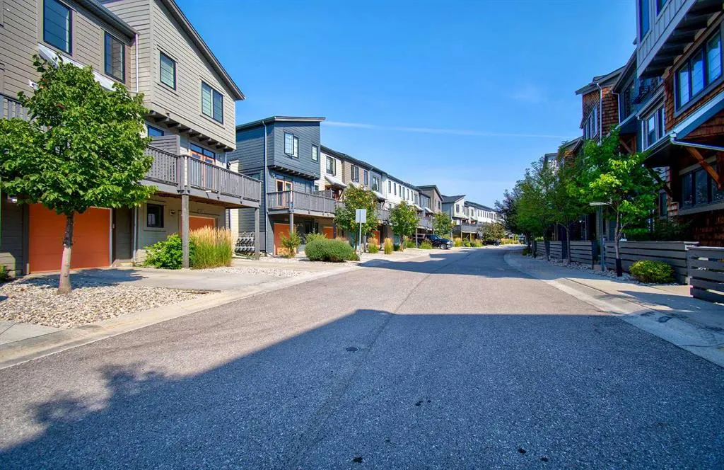21 Walden Walk SE