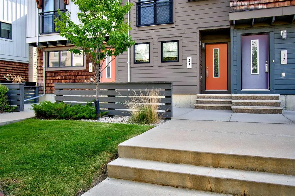 21 Walden Walk SE