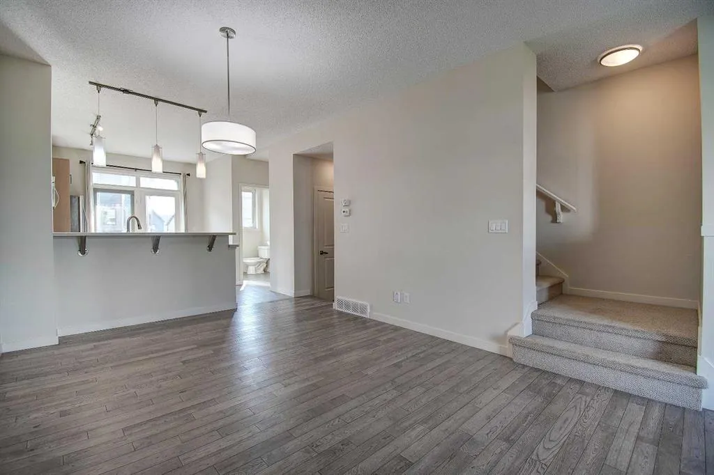 21 Walden Walk SE