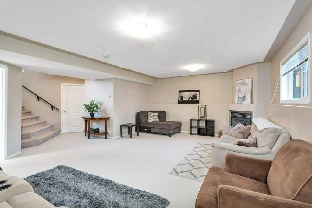 7 Reighley Close