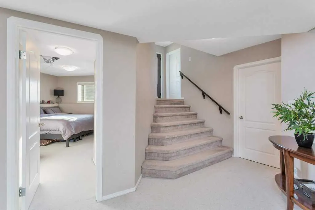 7 Reighley Close