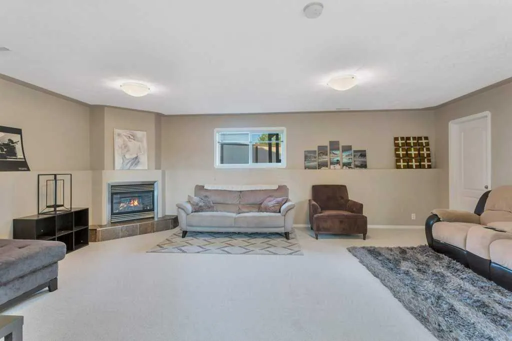 7 Reighley Close