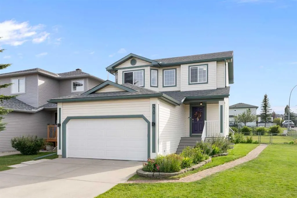 270 Harvest Creek Close NE
