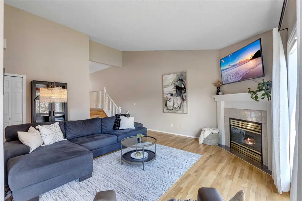 140 Sunlake Gardens SE