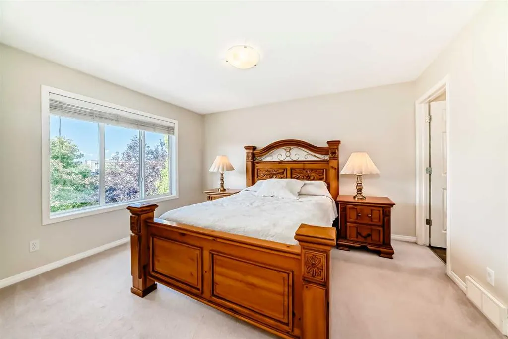 108 Weston Manor SW