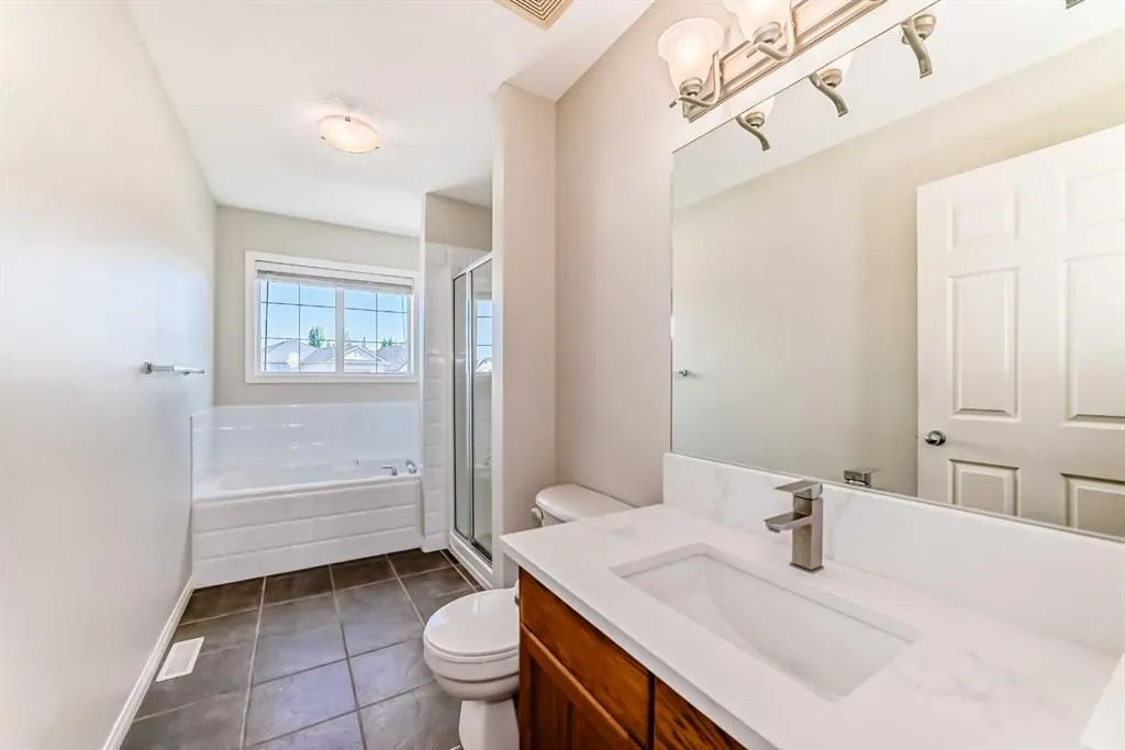 108 Weston Manor SW