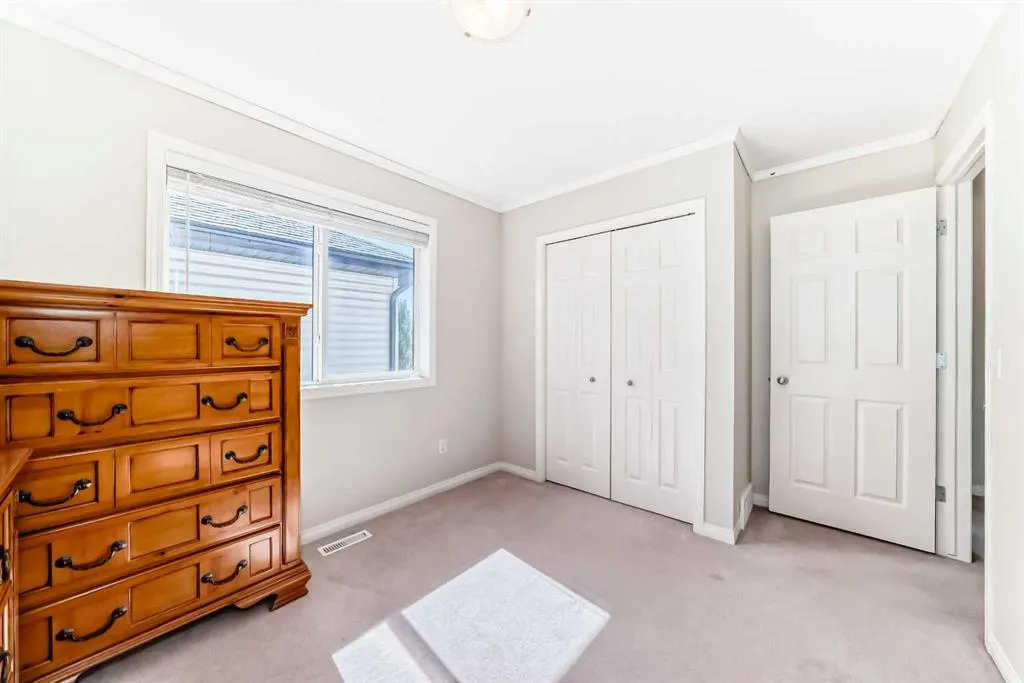 108 Weston Manor SW