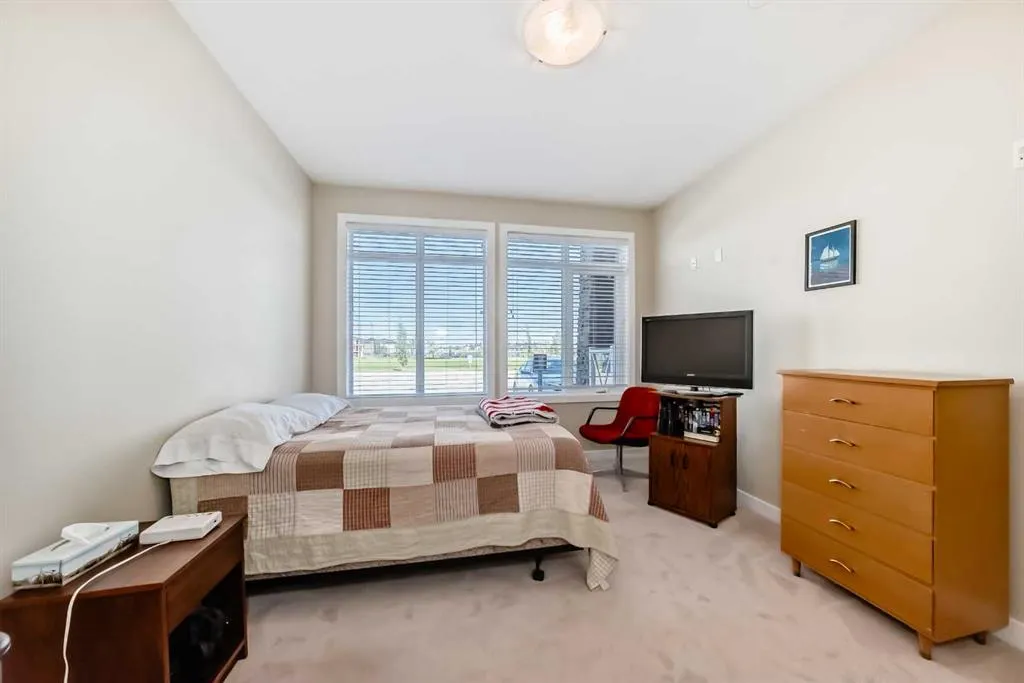 1005A Westmount Drive, #115