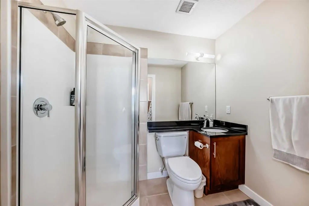1005A Westmount Drive, #115