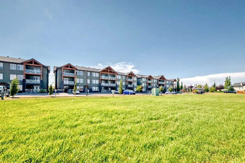 1005A Westmount Drive, #115