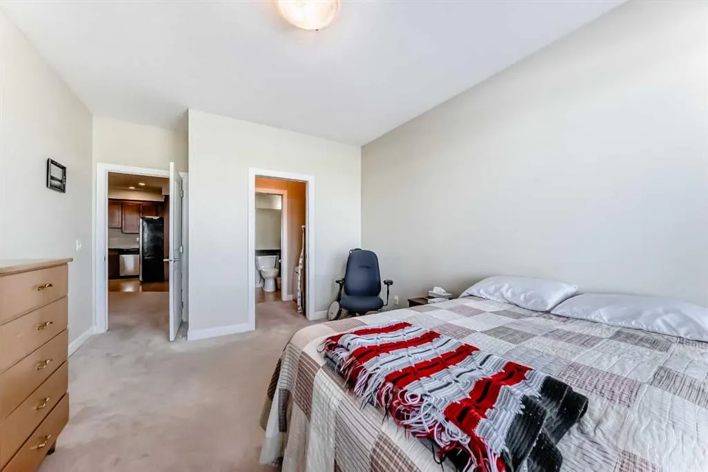 1005A Westmount Drive, #115