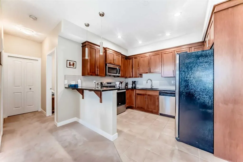 1005A Westmount Drive, #115