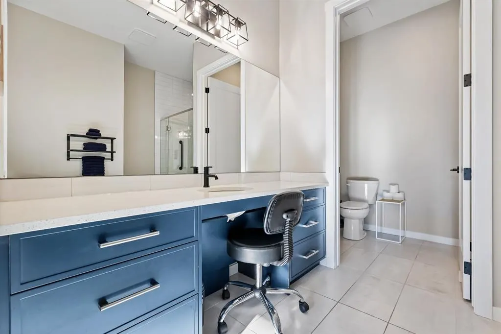10 Cranbrook Common SE