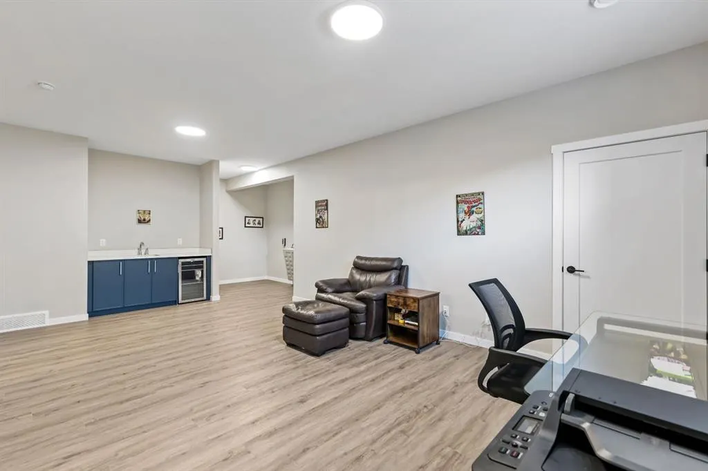 10 Cranbrook Common SE