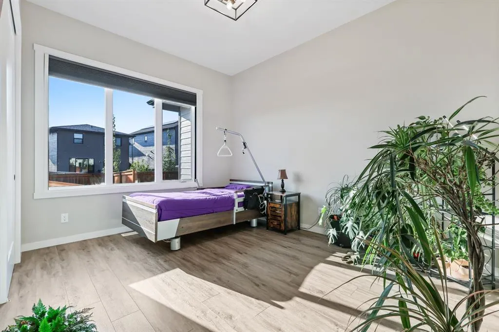 10 Cranbrook Common SE