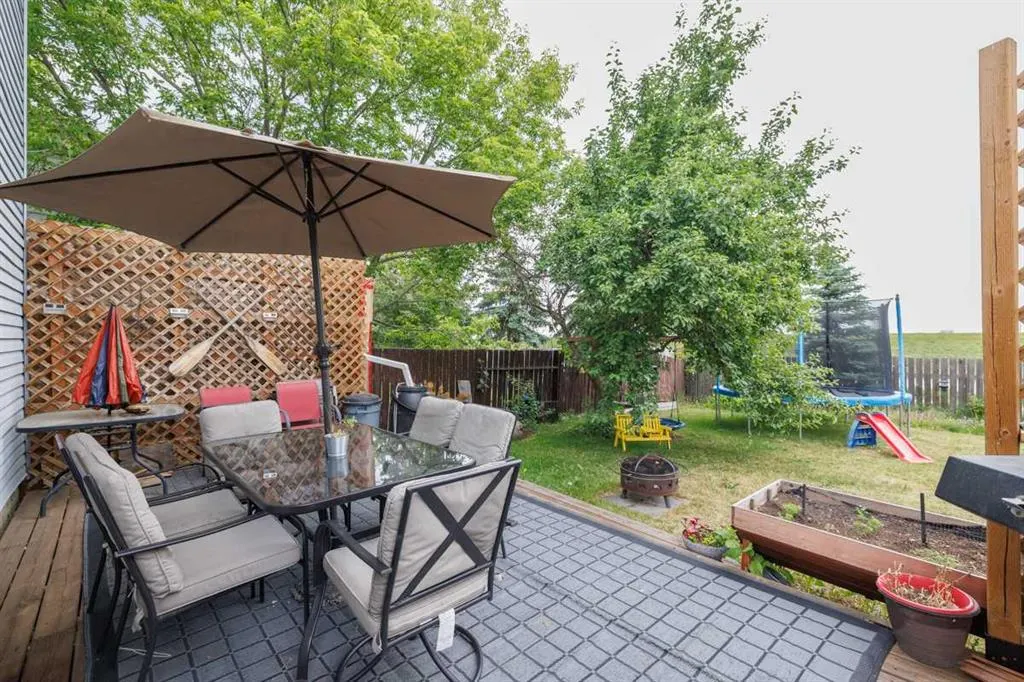 48 Aberdare Way NE