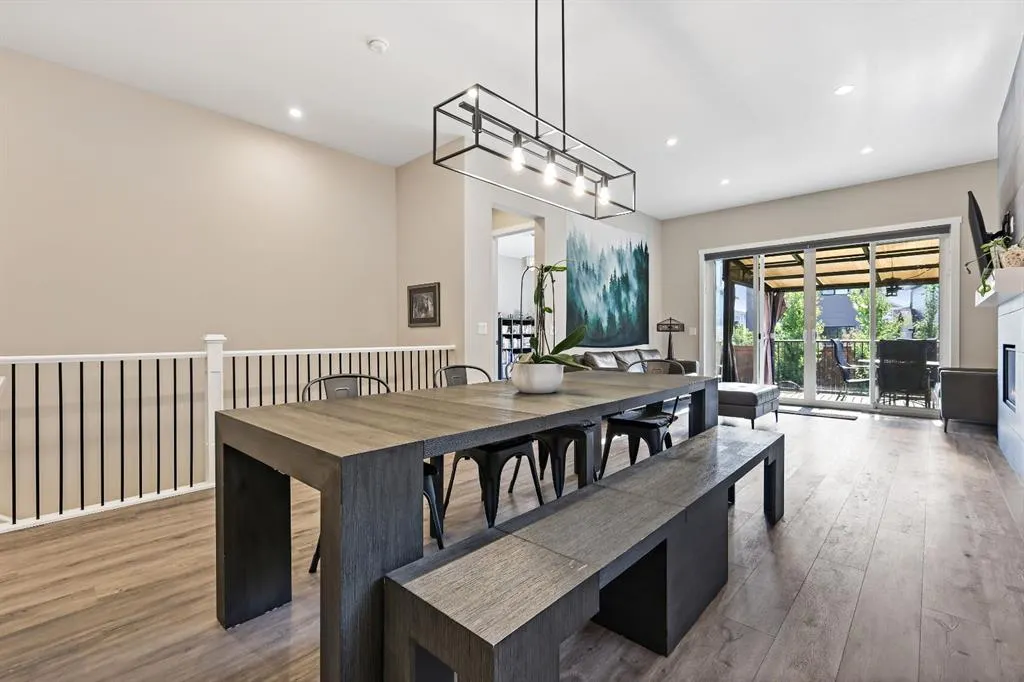 14 Cranbrook Common SE