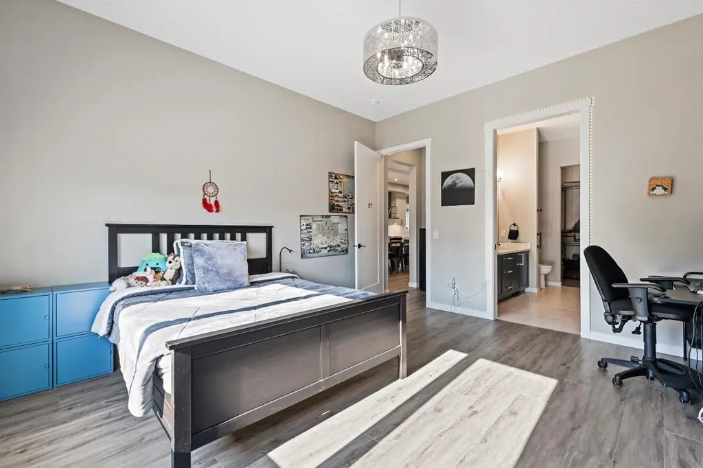 14 Cranbrook Common SE