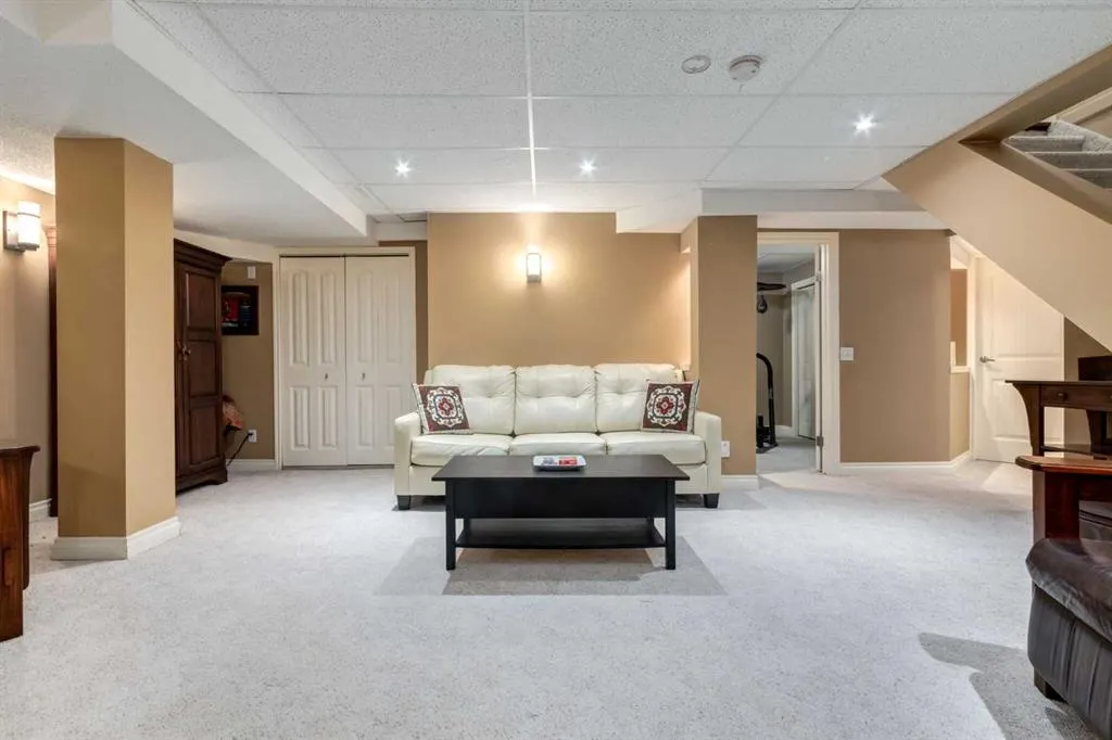 101 Scripps Landing NW