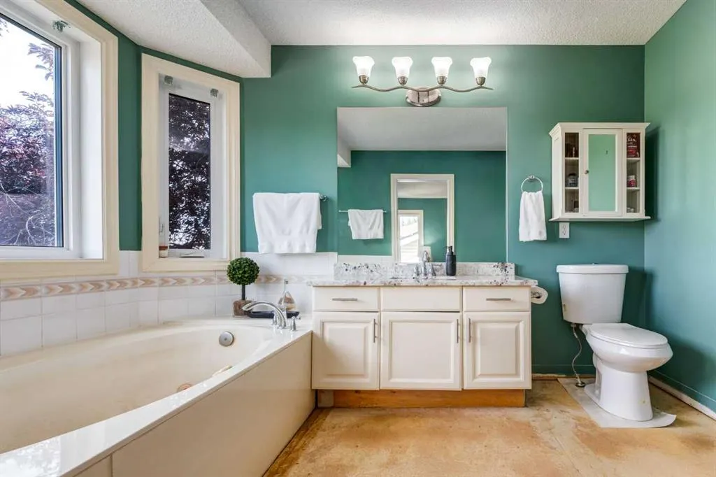 101 Scripps Landing NW