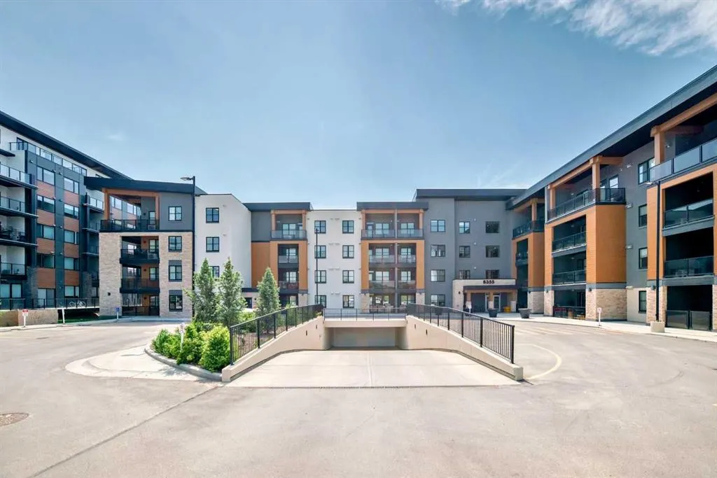 8355 19 Avenue SW, #210