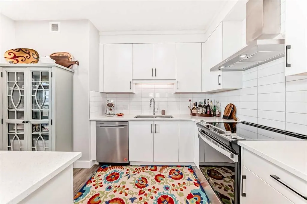 8355 19 Avenue SW, #210