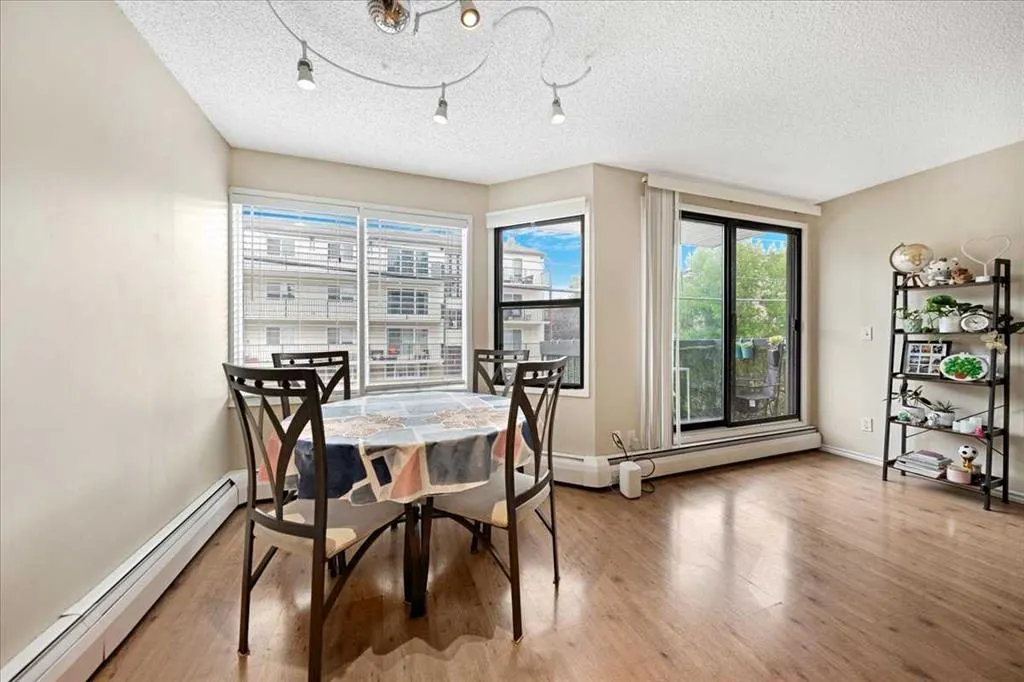 630 57 Avenue SW, #206