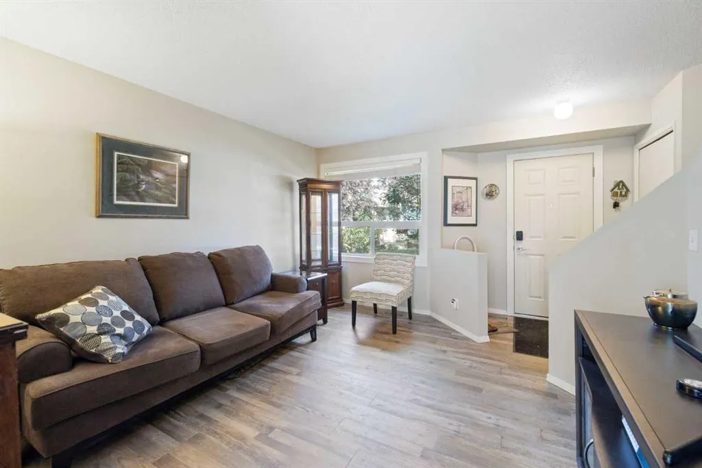 123 Queensland Drive SE, #66