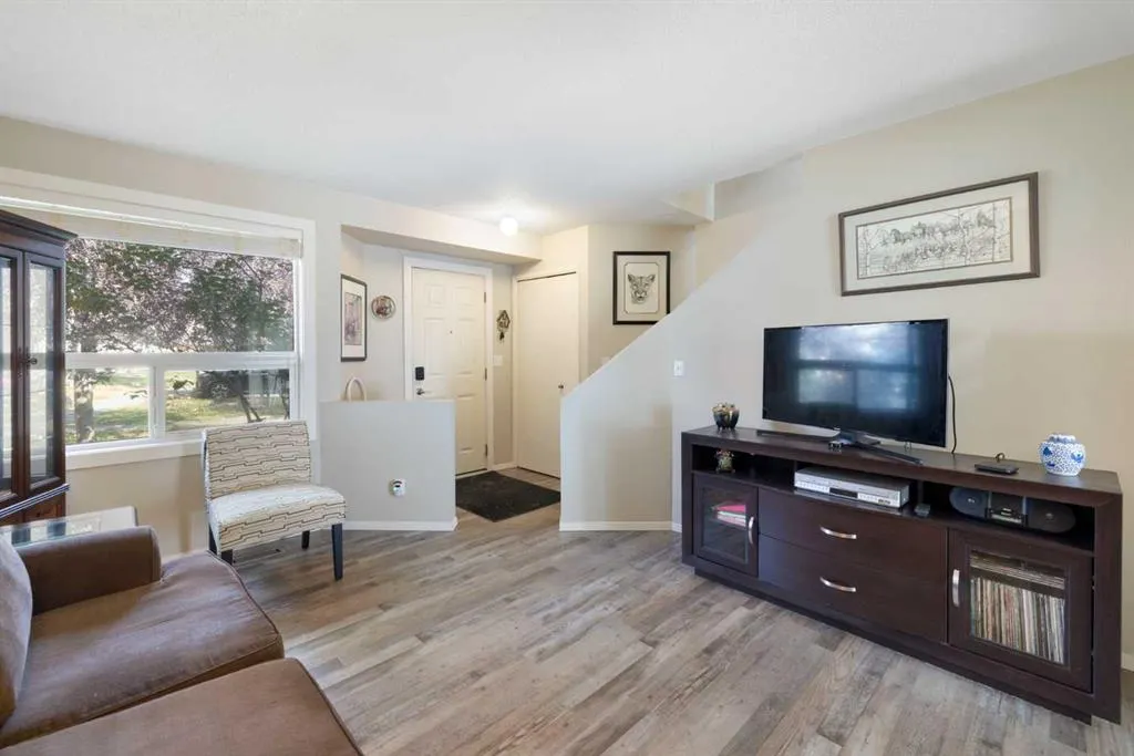 123 Queensland Drive SE, #66