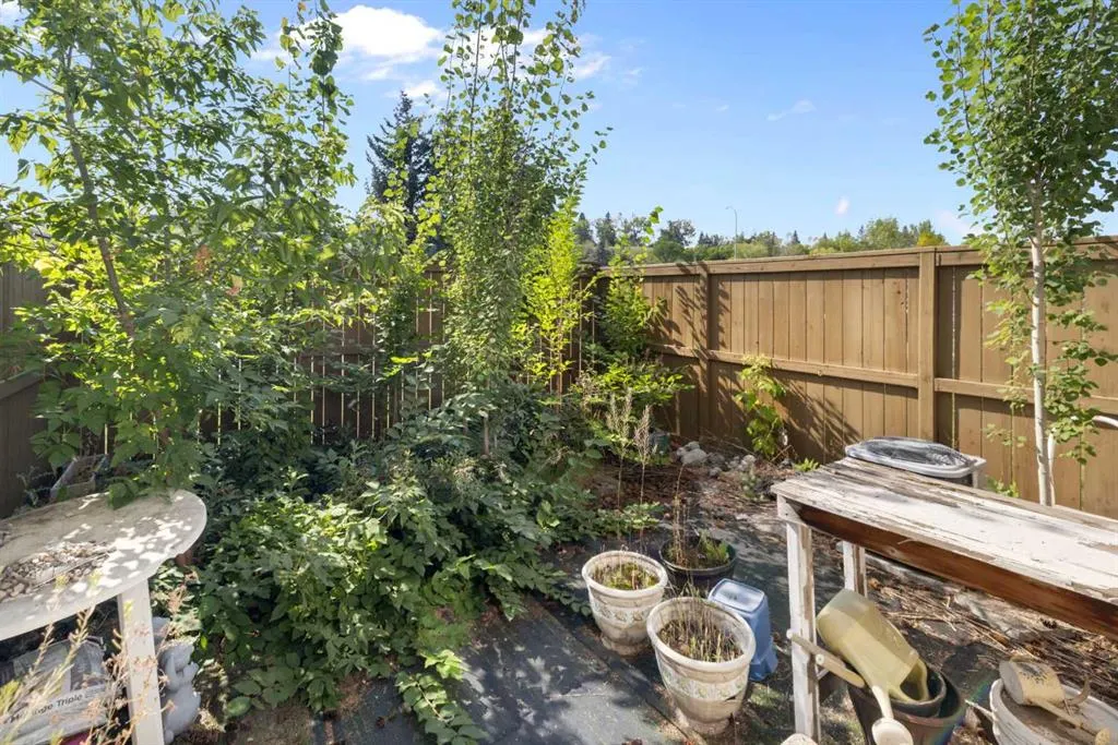 123 Queensland Drive SE, #66