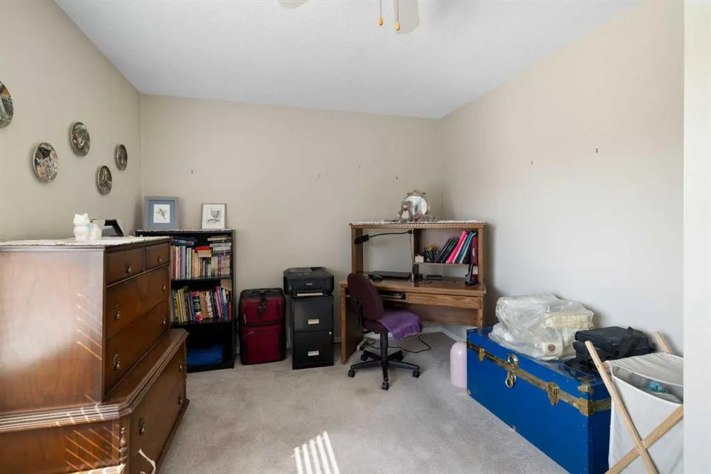 123 Queensland Drive SE, #66