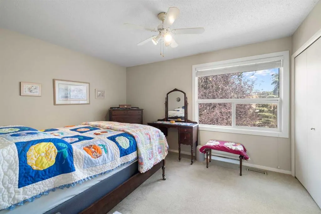 123 Queensland Drive SE, #66