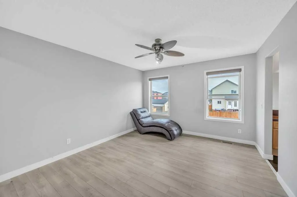 283 Taralake Landing NE