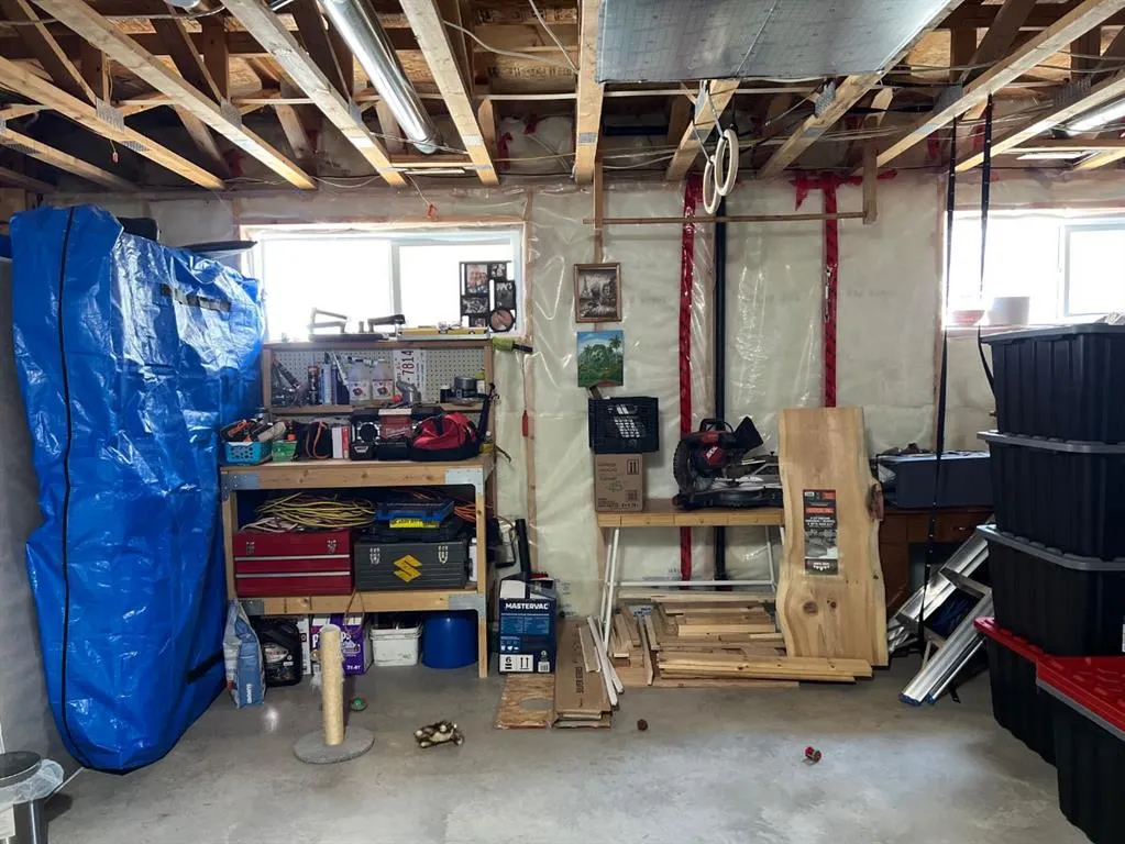 652 Parkside Drive