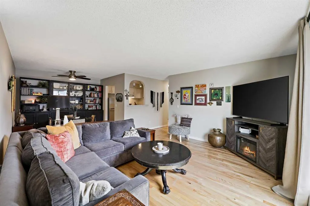 819 4A Street NE, #407